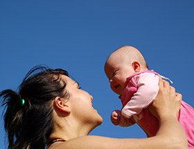 Frau sucht Vornamen für ihr Baby